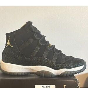 Air Jordan retro 11 premium heiress!